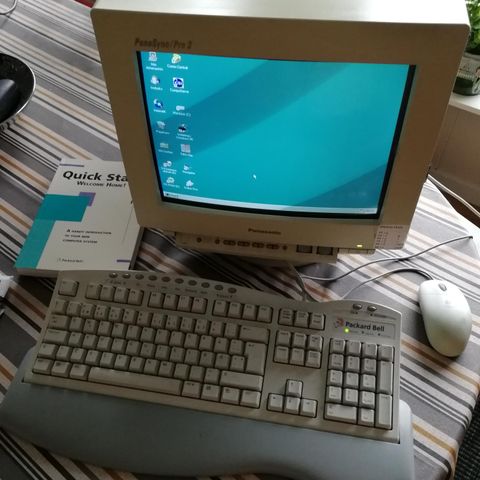 IBM Model M PS2 Norsk, nytt i esken | FINN.no IBM Model M PS2 Norsk, nytt i esken | FINN.no