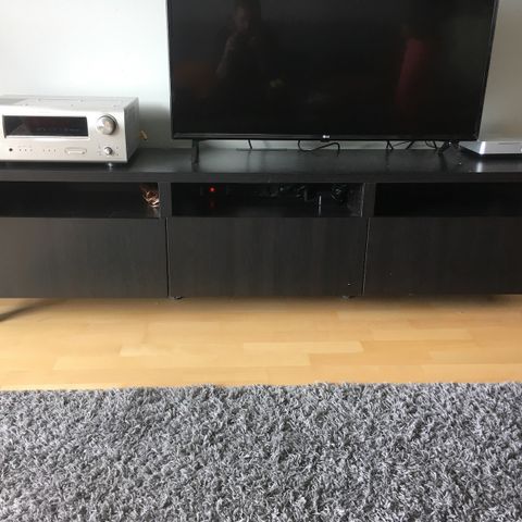 Markør tv benk fra IKEA | FINN.no Markør tv benk fra IKEA | FINN.no