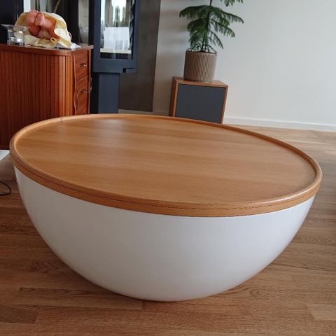 Bolia Bowl sofabord Nypris! Prisen er satt | FINN.no Bolia Bowl sofabord Nypris! Prisen er satt | FINN.no