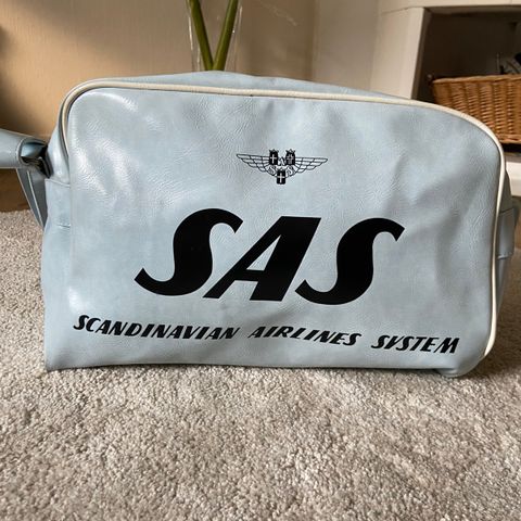 Superdry veske bag 40x40 uten hank mørk blå | FINN.no Superdry veskebag selges kr. 200, . | FINN.no