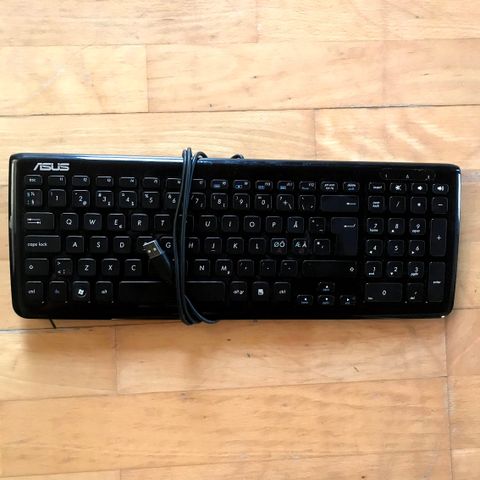 Apex 7 TKL mekanisk tastatur, lite brukt | FINN.no Apex 7 TKL mekanisk tastatur, lite brukt | FINN.no