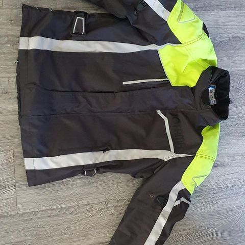 Kawasaki ninja kjørejakke str: 52 42 L | FINN.no Kawasaki ninja kjørejakke str: 52 42 L | FINN.no