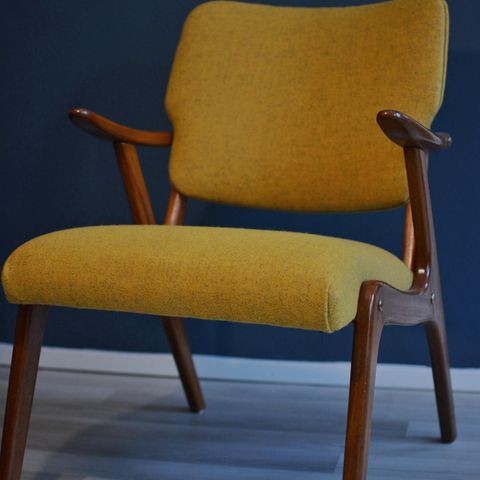 2 Gule retro stoler i teak og gult stoff | FINN.no 2 Gule retro stoler i teak og gult stoff | FINN.no