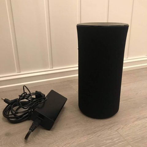 Surroundanlegg til PCMac | FINN.no Lader for store runde batterier (type 18650 o.l.) | FINN.no