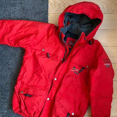 Brann jakke str 9 10år | FINN.no Brann jakke str 9 10år | FINN.no