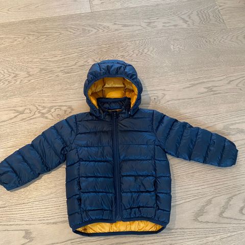 Canadiens dunjakke | FINN.no CANADIENS dunjakke som NY str 8 år VARM:) | FINN.no