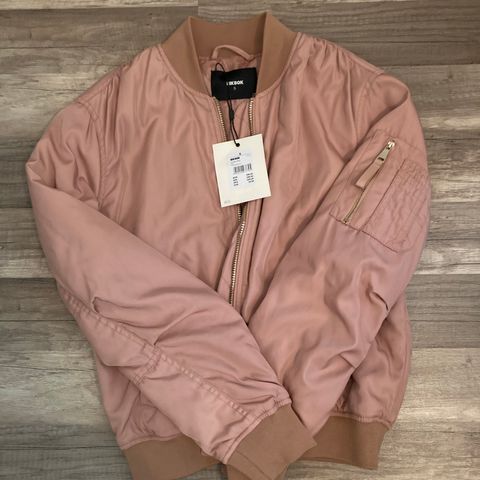 Adidas Originals Superstar Down Jacket Raw Pink | FINN.no adidas Originals Superstar Down Jacket | Rosa | Dun jakker