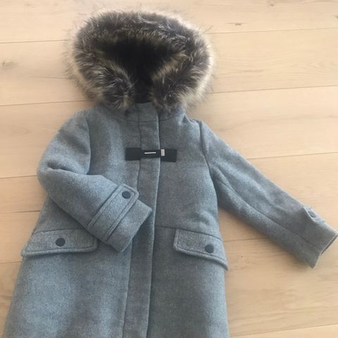 HøstVår jakke fra Zara, 13 14 år | FINN.no HøstVår jakke fra Zara, 13 14 år | FINN.no