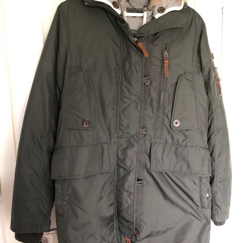 Moscow parka jakke brungrønn | FINN.no Moscow jakke | FINN.no