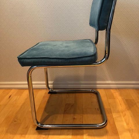Rørstol Retro | FINN.no Rørstol barkrakk. Retro. | FINN.no
