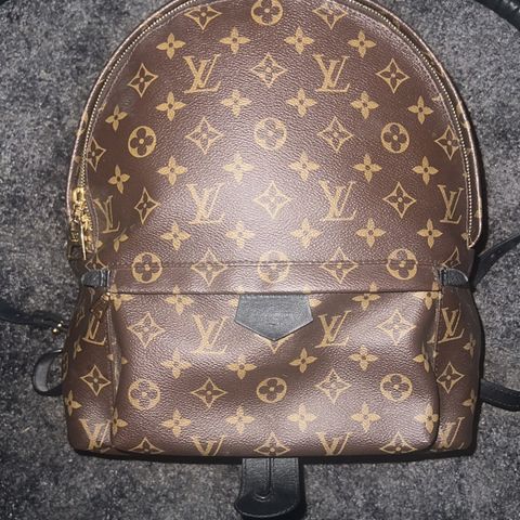 Sold ❌❌Louis Vuitton Kimono Card Holder  Louis vuitton kimono, Louis  vuitton, Louis vuitton bag