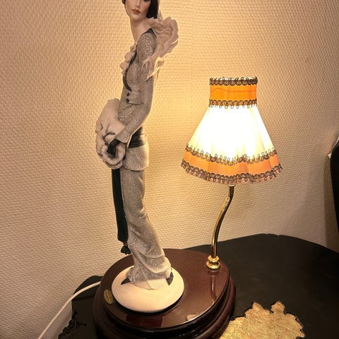 Annonsebilde