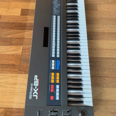 Roland JX-8P med Vecoven PWM mod | FINN-torget