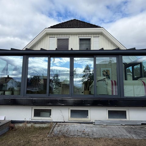 Annonsebilde