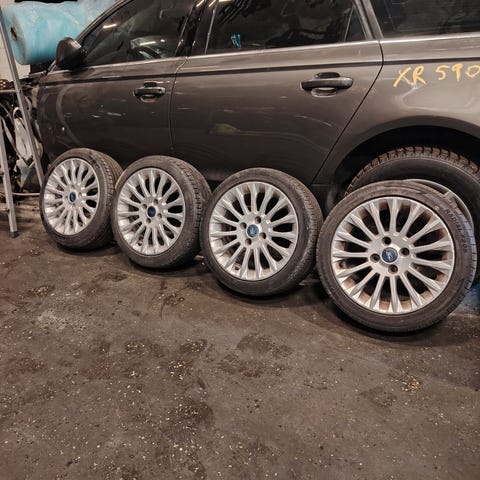 Annonsebilde