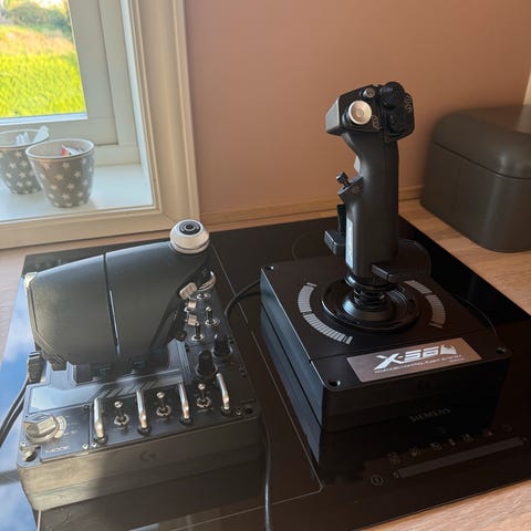 Logitech X56 Joystick | FINN-torget