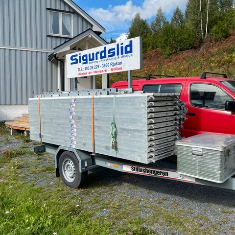 Hogge stabbe av hardved | FINN-torget