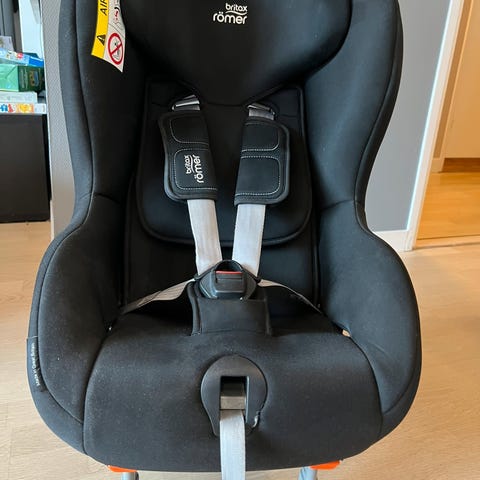 Eldre modell av Britax Römer Bilsete gis bort | FINN-torget