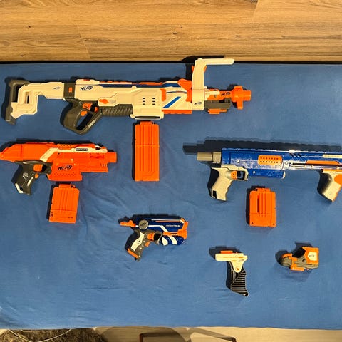 NERF Modulus ECS-10 Assault Rifle inkl 30 skumpiler | FINN-torget