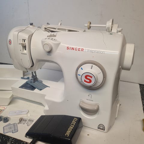 Singer 8280 symaskin | FINN-torget