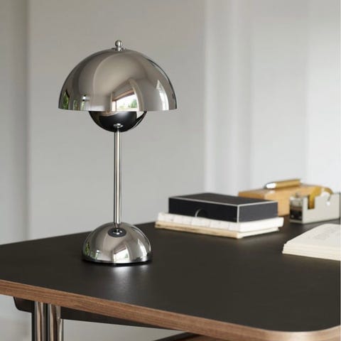 Flowerpot VP9 oppladbar lampe fra &Tradition | FINN-torget