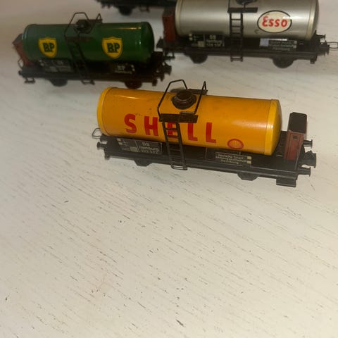 Shell tankvogn 450141 Bing O (1919-1932) og Hornby 4678 OO (1957-67 ...