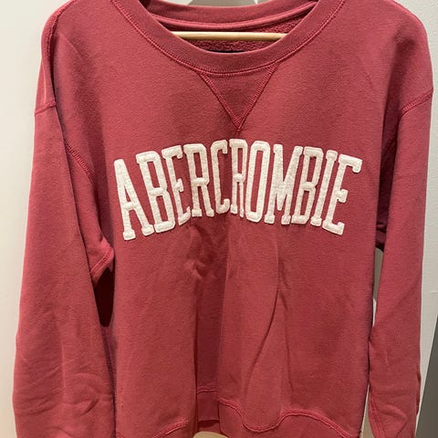 Abercrombie & Fitch collegegenser M svart | FINN-torget