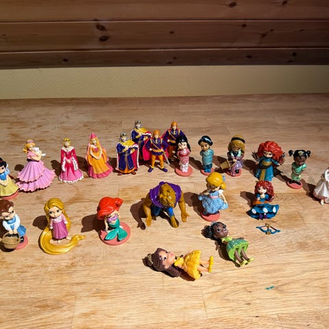 Disney Prinsesse Figurer selges samlet inkl porto | FINN-torget