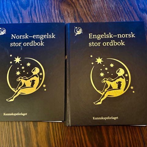 Kunnskapsforlaget Engelsk-norsk ordbok rød | FINN-torget