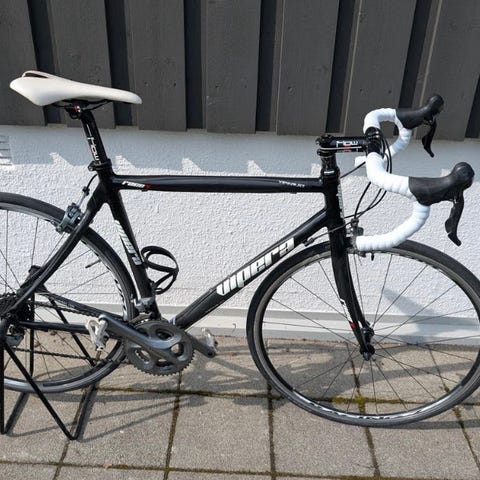 Pas Normal Studios Mechanism sykkeltrøye | FINN-torget