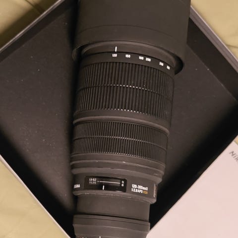 Sigma 120–300mm f/2.8 DG OS HSM-objektiv | FINN-torget