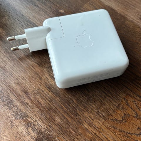 Apple AirPort Express trådløs router hvit | FINN-torget
