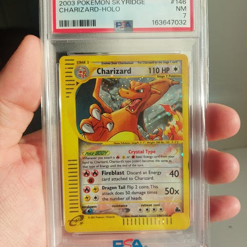 Pokémon Charizard Crystal Skyridge | FINN-torget