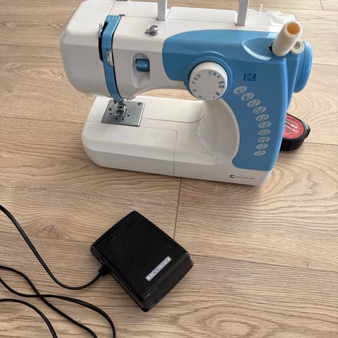 Singer 8280 symaskin | FINN-torget