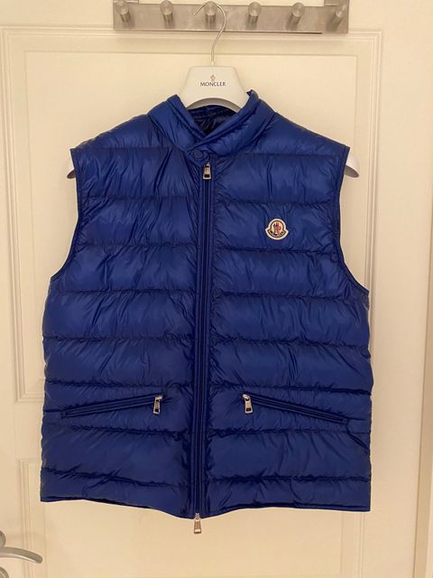 2018 19 Moncler Dunjakke Moncler ALBERIC Herre Vinterjakke Norge Morke bla 2018 19 Moncler Dunjakke Moncler ALBERIC Herre Vinterjakke Norge Morke bla
