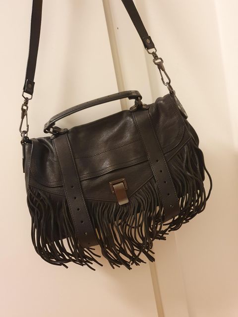 Nytt og brukt annonser med søkeordet Proenza Schouler Proenza Schouler PS1 Pouch veske | FINN.no