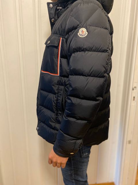 2016 Moncler Jakke Moncer ACORUS Herre Dunjakke Rød 2016 Moncler Jakke Moncer ACORUS Herre Dunjakke Rød