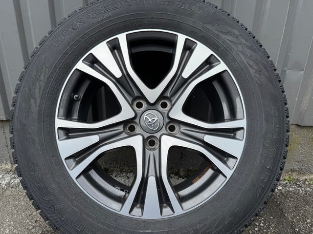 2018 TOYOTA RAV4 - 32