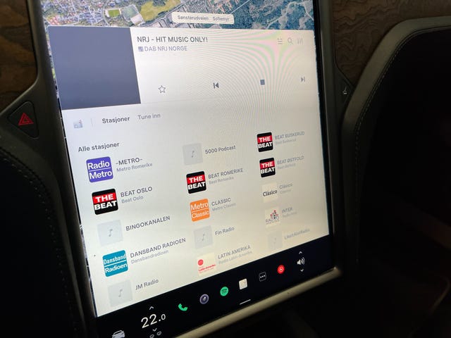 2020 TESLA MODEL S - 51