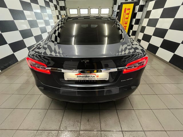 2020 TESLA MODEL S - 9