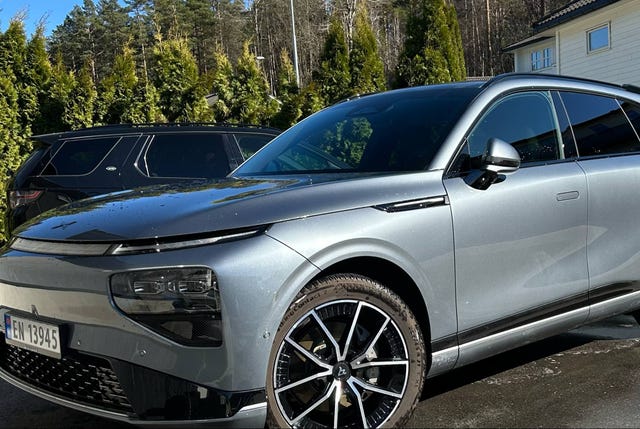2025 XPENG G9 - 16