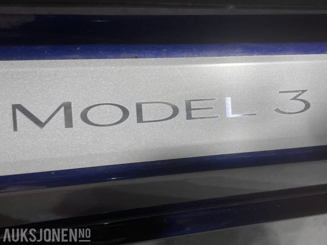 2019 TESLA MODEL 3 - 24