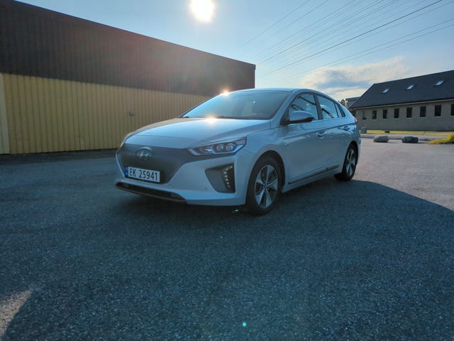 KMHC851HFHU002914 2017 HYUNDAI IONIQ-0