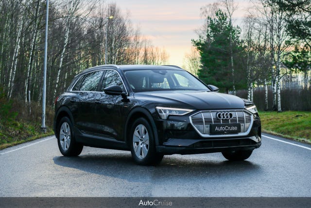 WAUZZZGE8LB012289 2020 AUDI E-TRON-0