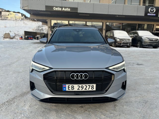 WAUZZZGE3LB020137 2020 AUDI E-TRON-1