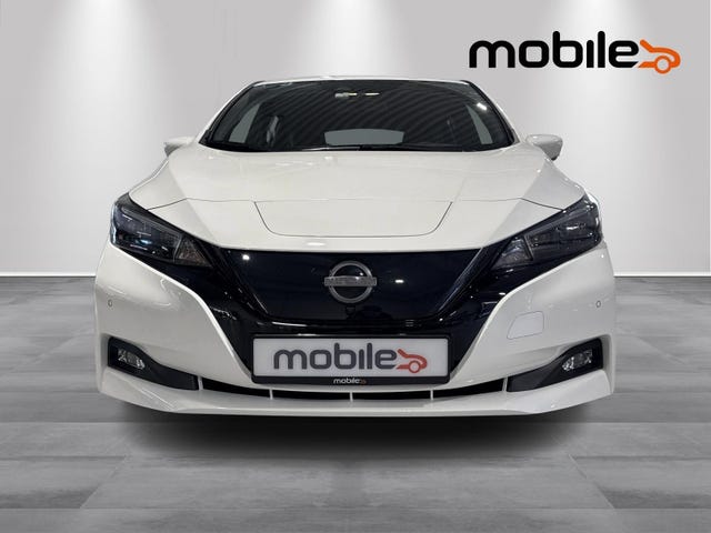 2025 NISSAN LEAF - 18