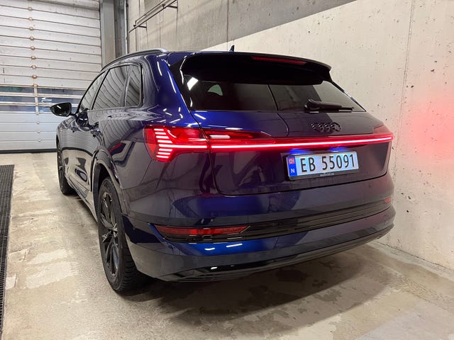 2020 AUDI E-TRON - 26