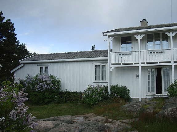 Annekset (første etg.) Egen inngang andre siden. Galleribilde