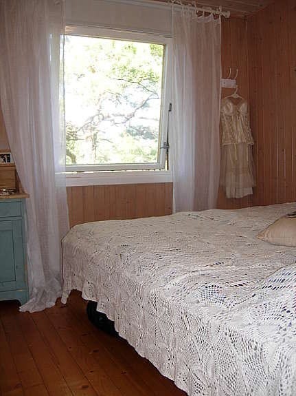 Soverom med dobbelseng. Sms 92200182 Galleribilde