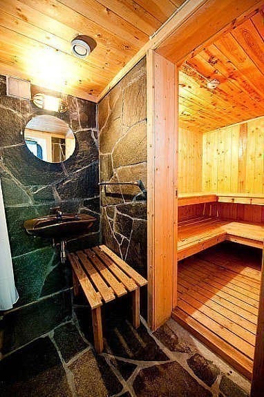 Badstue med dusj. Galleribilde